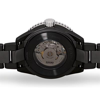 Rado Captain Cook High-Tech Ceramic Skeleton Erkek Kol Saati R32127152
