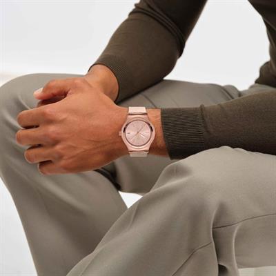 Swatch Secret Moves YIG402 Unisex Kol Saati