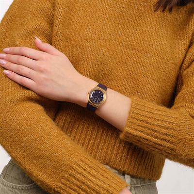 Swatch YLG413 Heart of Burgundy 33mm Bayan Kol Saati