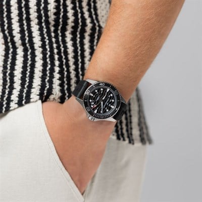 Hamilton Khaki Navy Scuba Auto 40mm H82415330 Erkek Kol Saati