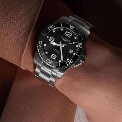 Longines HydroConquest 41 mm L3.781.4.56.6 Automatic Erkek Saati