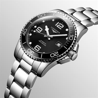 Longines HydroConquest 41 mm L3.781.4.56.6 Automatic Erkek Saati
