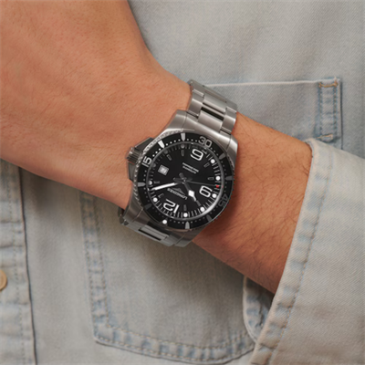 Longines Hydroconquest 44mm Erkek Kol Saati L3.841.4.56.6 