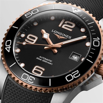 Longines HydroConquest 41mm L3.781.3.58.9 Erkek Saati