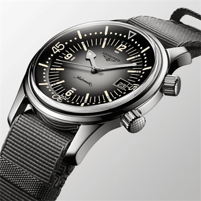 Longines Legend Diver 42 mm Erkek Kol Saati L3.774.4.70.2   