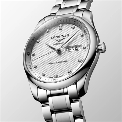 Longines Master Collection 40mm Annual Calendar Automatic Erkek Saati L2.910.4.77.6