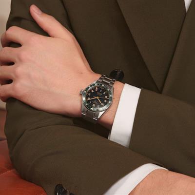 Longines Spirit Zulu Time 39mm Erkek Kol Saati L3.802.4.63.6 