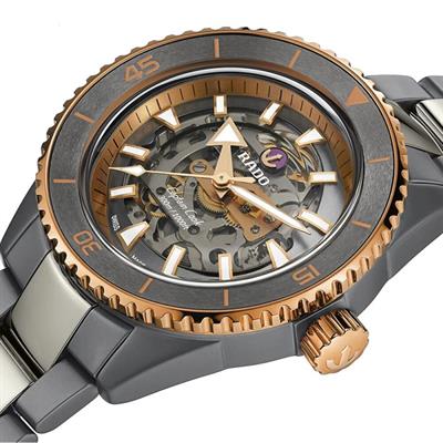 Rado Captain Cook High-Tech Ceramic Skeleton R32148162 Erkek Saati