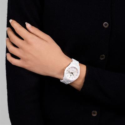 Rado HyperChrome Automatic Diamonds R32033902 Bayan Saati