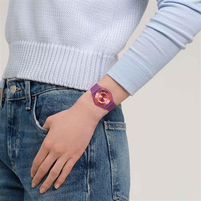 Swatch Skin SS08V108 Sweet Strawberry Dream Bayan Saati