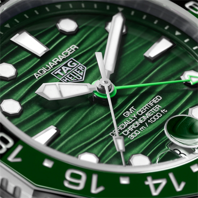 TAG Heuer Aquaracer Professional 300 GMT Erkek Kol Saati WBP5115.BA0013