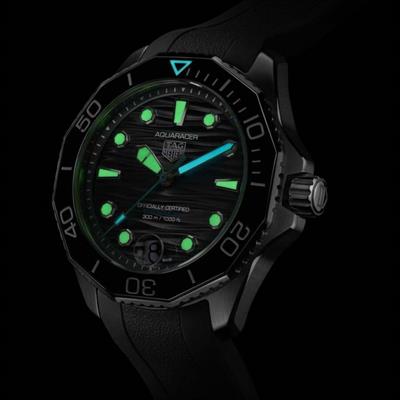 TAG Heuer Aquaracer Professional WBP5110.FT6257 Erkek Saati