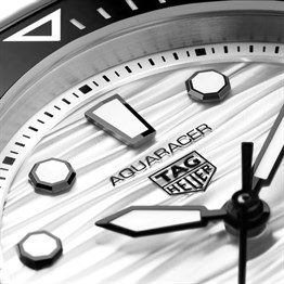 TAG Heuer Aquaracer WBP231C.BA0626 Kadın Saati