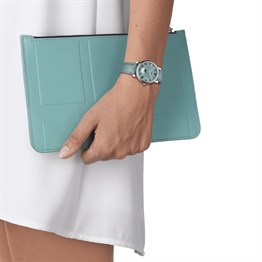 Tissot Carson Premium Moonphase Bayan Kol Saati T122.223.16.353.00