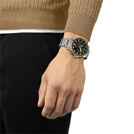 Tissot Supersport Chronograph T125.617.21.051.00 Erkek Saati