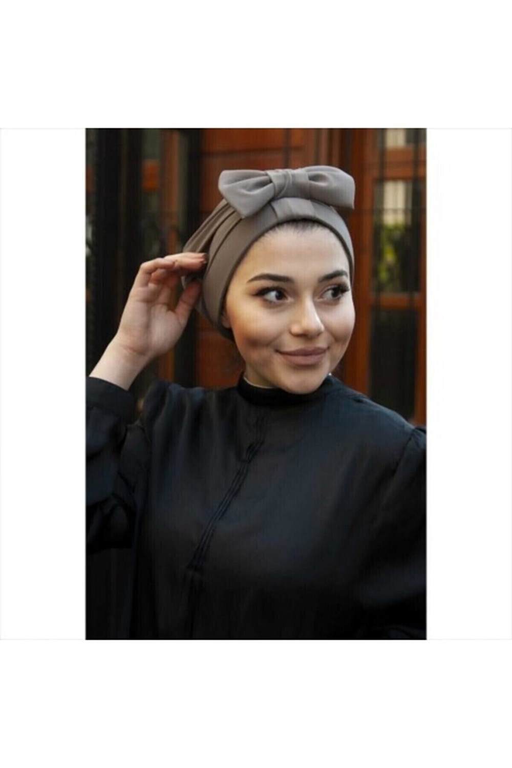 Fiyonklu Dış Tesettür Bone