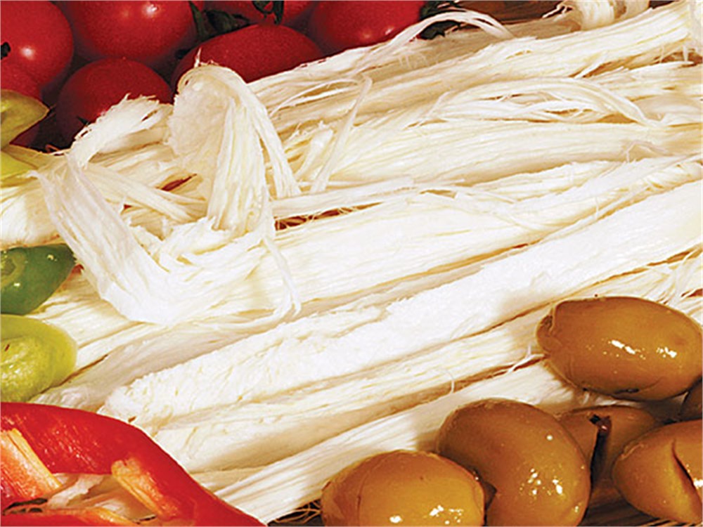 VAKUMLU ÇEÇİL PEYNİR (1000 GR)