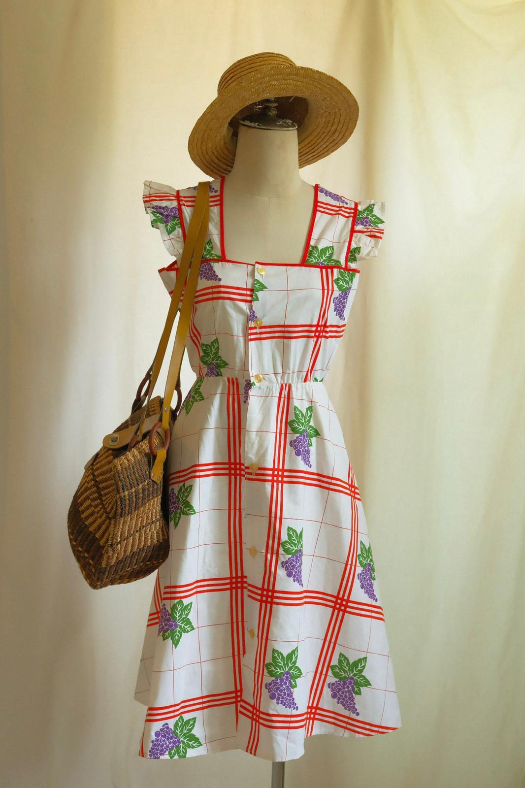 Meyve Desenli Elbise