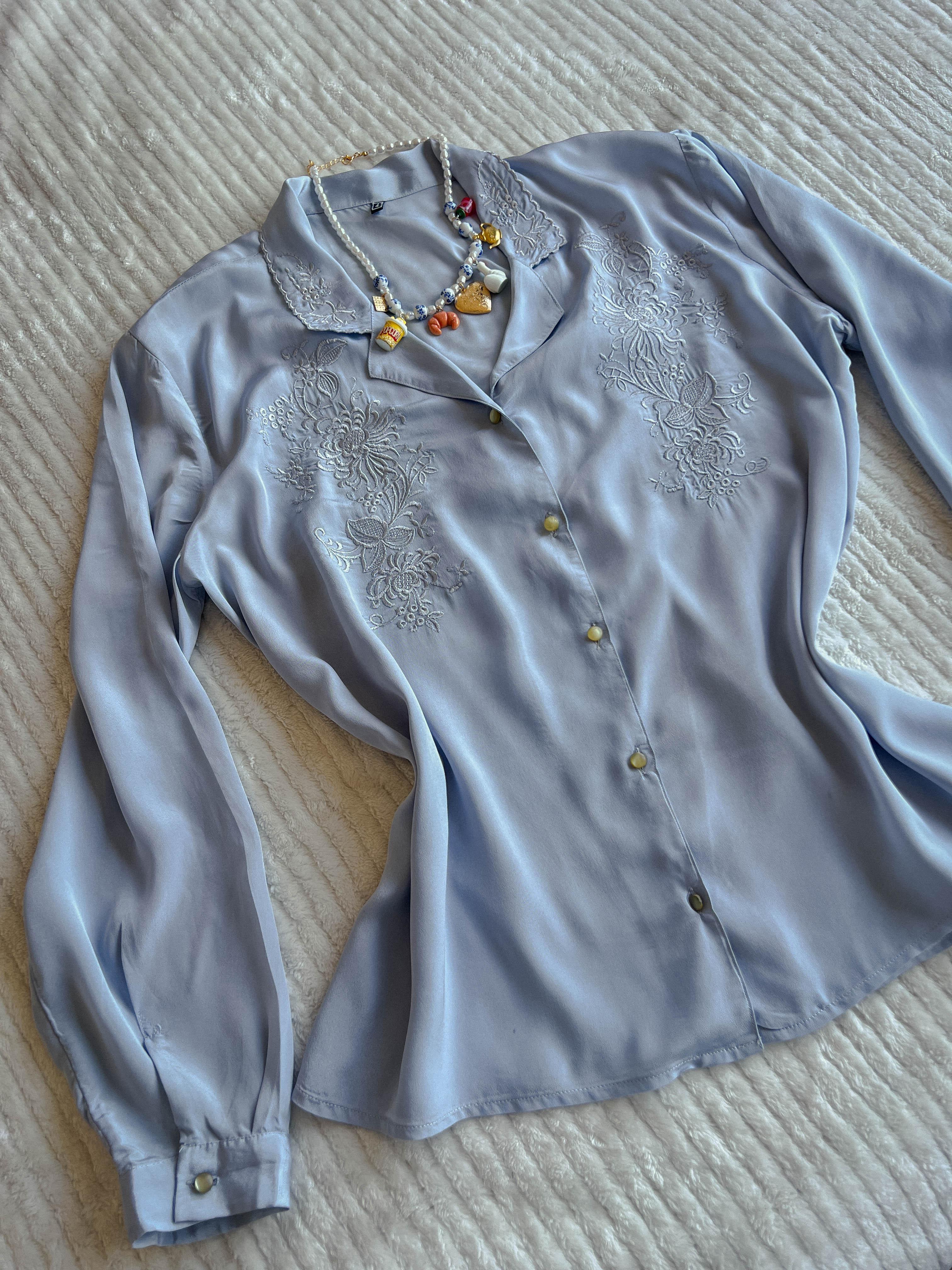 80ler İpek İşlemeli Gömlek