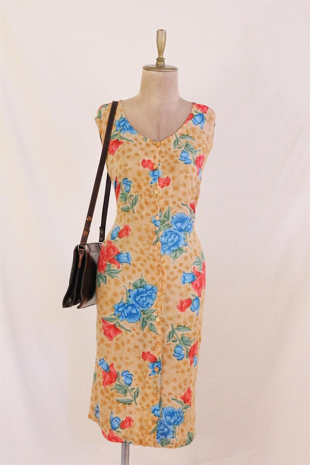 Önü buttonli Dress