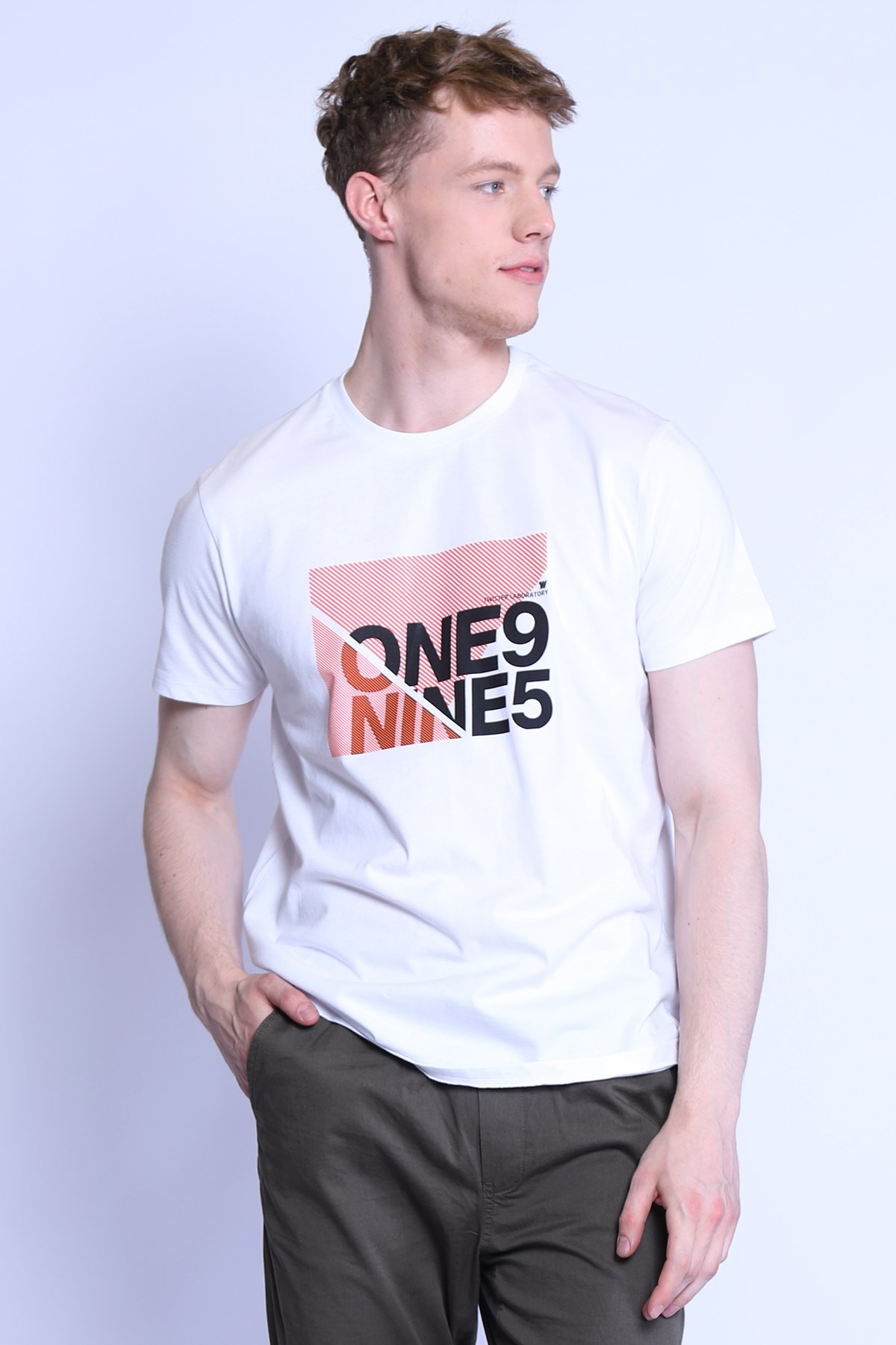 Erkek Slim Fit  Bisiklet Yaka Tshirt Ets 2093 BEYAZErkek Slim Fit  Bisiklet Yaka Tshirt Ets 2093 BEYAZ