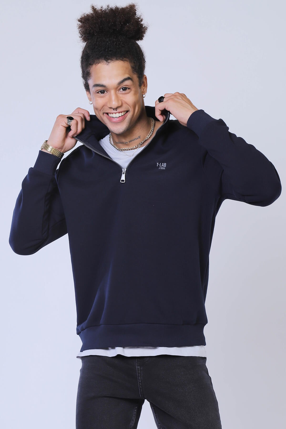 Erkek Slim Fit Sweatshirt Esw 1788 LACIVERTErkek Slim Fit Sweatshirt Esw 1788 LACIVERT
