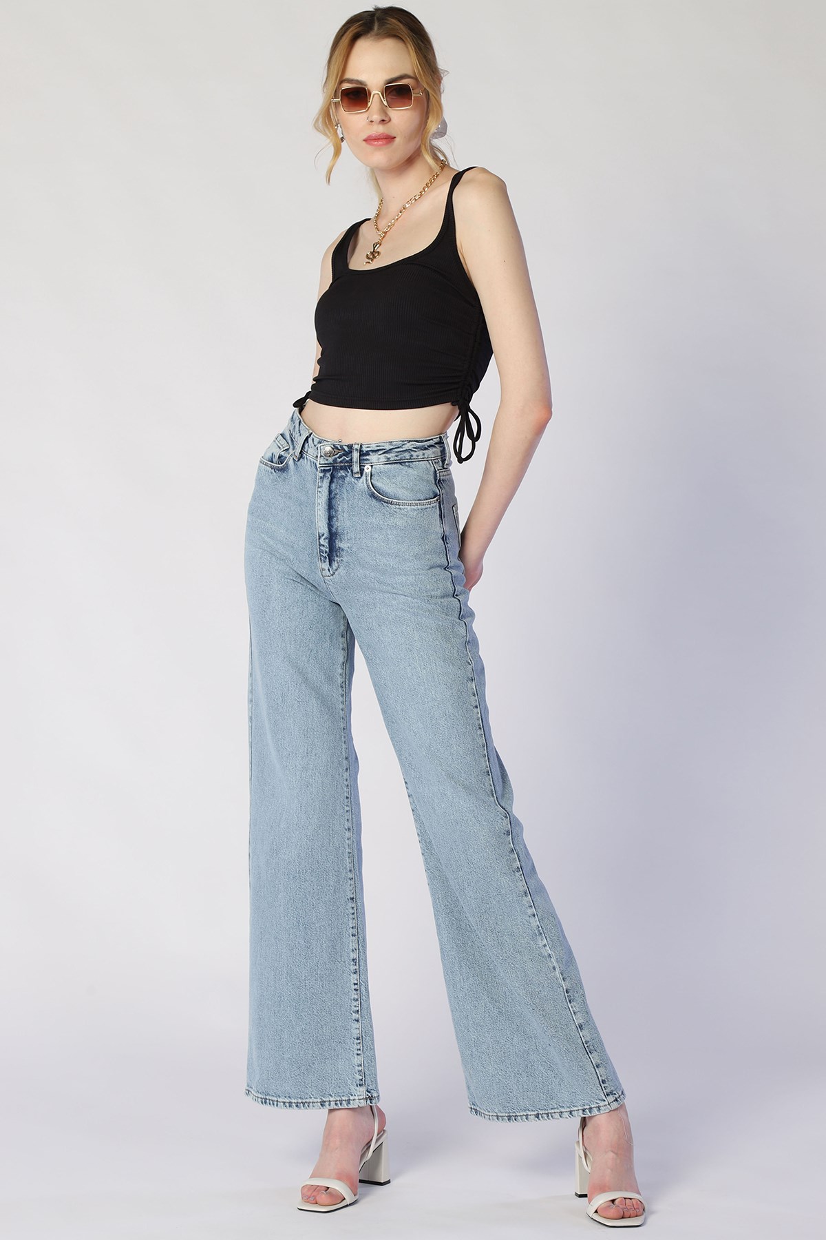 Kadın    Pantolon Bp 9383-02 mom geniş paça MAVIKadın    Pantolon Bp 9383-02 mom geniş paça MAVI
