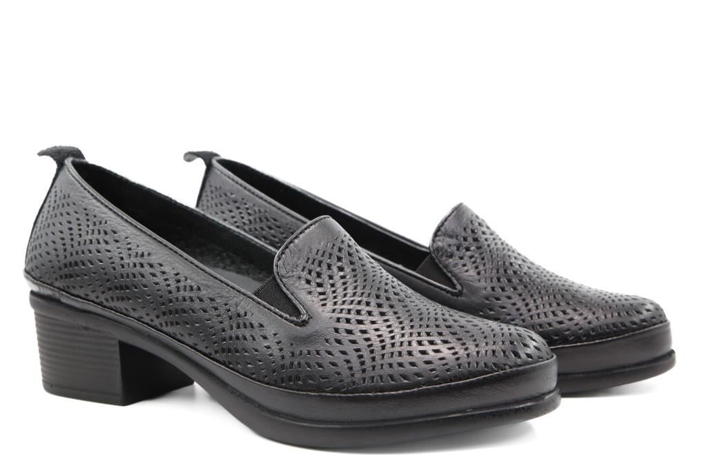 CASTLE BLACK 45101 Hakiki Deri Siyah Kadın Günlük Anne Ayakkabısı