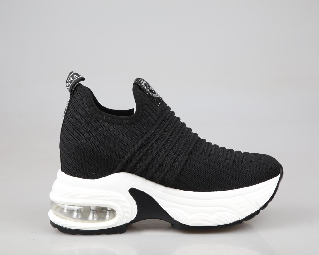 GUJA 25y300-8 Dolgu Topuk Siyah Kadın Sneakers