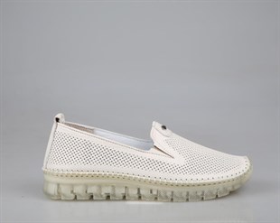 CASTLE BLACK 22385 Hakiki Deri Ortopedik Bej Kadın Günlük Anne Ayakkabısı