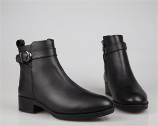 CASTLE BLACK 3202-1 Hakiki Deri Siyah Kadın Bot