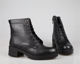CASTLE BLACK 3680 Saf Deri Siyah Kadın Bot