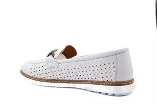 CASTLE BLACK 42291 Hakiki Deri Beyaz Kadın Günlük Anne Ayakkabısı