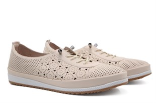 CASTLE BLACK 42731 Hakiki Deri Bej Kadın Günlük Anne Ayakkabısı