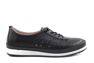 CASTLE BLACK 42731 Hakiki Deri Siyah Kadın Günlük Anne Ayakkabısı