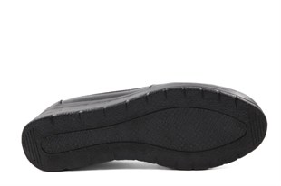 CASTLE BLACK 42765 Hakiki Deri Siyah Kadın Günlük Anne Ayakkabısı