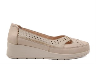 CASTLE BLACK 42765 Hakiki Deri Bej Kadın Günlük Anne Ayakkabısı