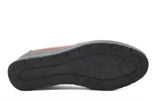 CASTLE BLACK 42765 Hakiki Deri Taba Kadın Günlük Anne Ayakkabısı