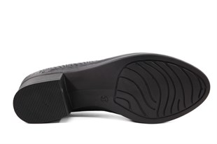 CASTLE BLACK 45101 Hakiki Deri Siyah Kadın Günlük Anne Ayakkabısı