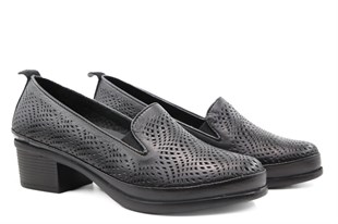 CASTLE BLACK 45101 Hakiki Deri Siyah Kadın Günlük Anne Ayakkabısı