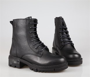 CASTLE BLACK 92537 Hakiki Deri Siyah Kadın Bot