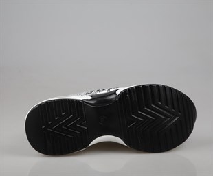 GUJA 24y300-3 Dolgu Topuk Beyaz Kadın Sneakers
