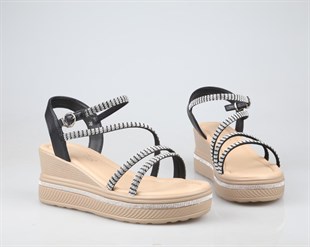 GUJA 24y429-1 Siyah Kadın Sandalet