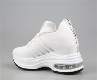 GUJA 25y300-14 Dolgu Topuk Beyaz Kadın Sneakers