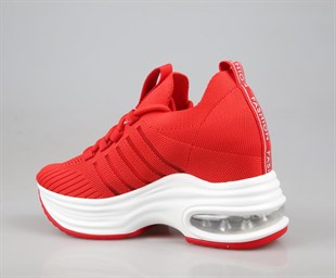 GUJA 25y300-14 Dolgu Topuk Kırmızı Kadın Sneakers