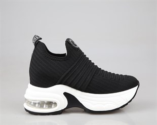 GUJA 25y300-8 Dolgu Topuk Siyah Kadın Sneakers