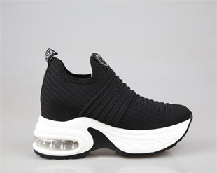 GUJA 25y300-8 Dolgu Topuk Siyah Kadın Sneakers
