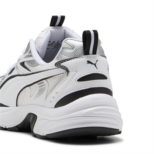 Puma Milenio tech_ 402623 01 Beyaz-Siyah Erkek Sneakers