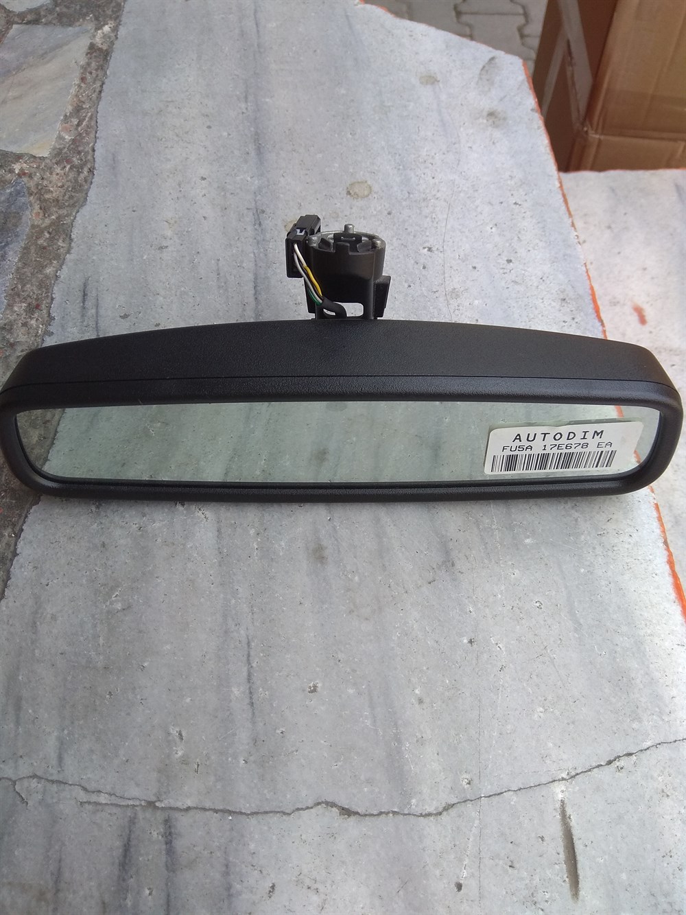 FOCUS 2018 İÇ DİKİZ AYNA ELEKTRONİK