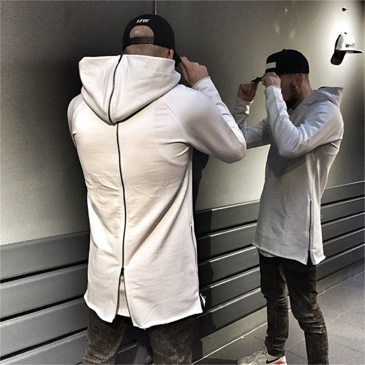 Arkası Fermuarlı Longline Kapüşonlu Sw. Füme-Beyaz